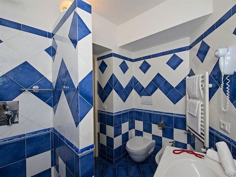 Hotel A.i.r. Gabbiano Isola Rossa (Sassari)