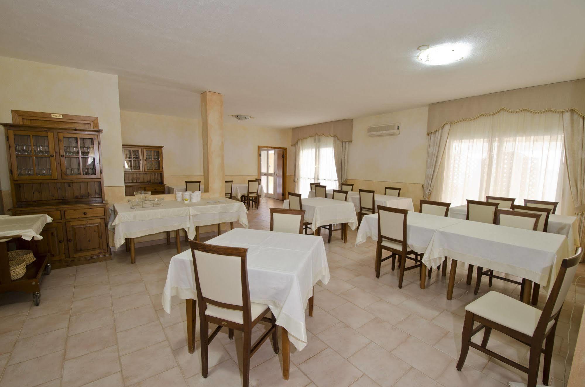 A.i.r. Gabbiano Hotel Isola Rossa (Sassari)